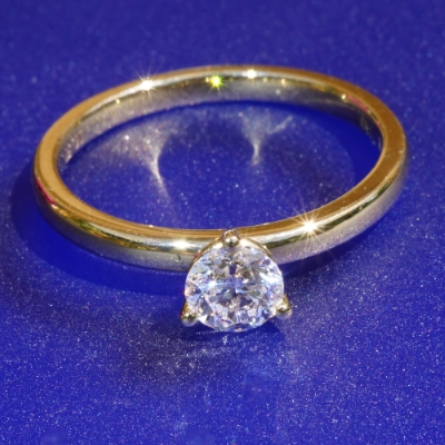 Round full cut brilliant Ring 0.50 ct D (very fine white) / VS2 (very small inclusions) with GIA report 18 kt Gold