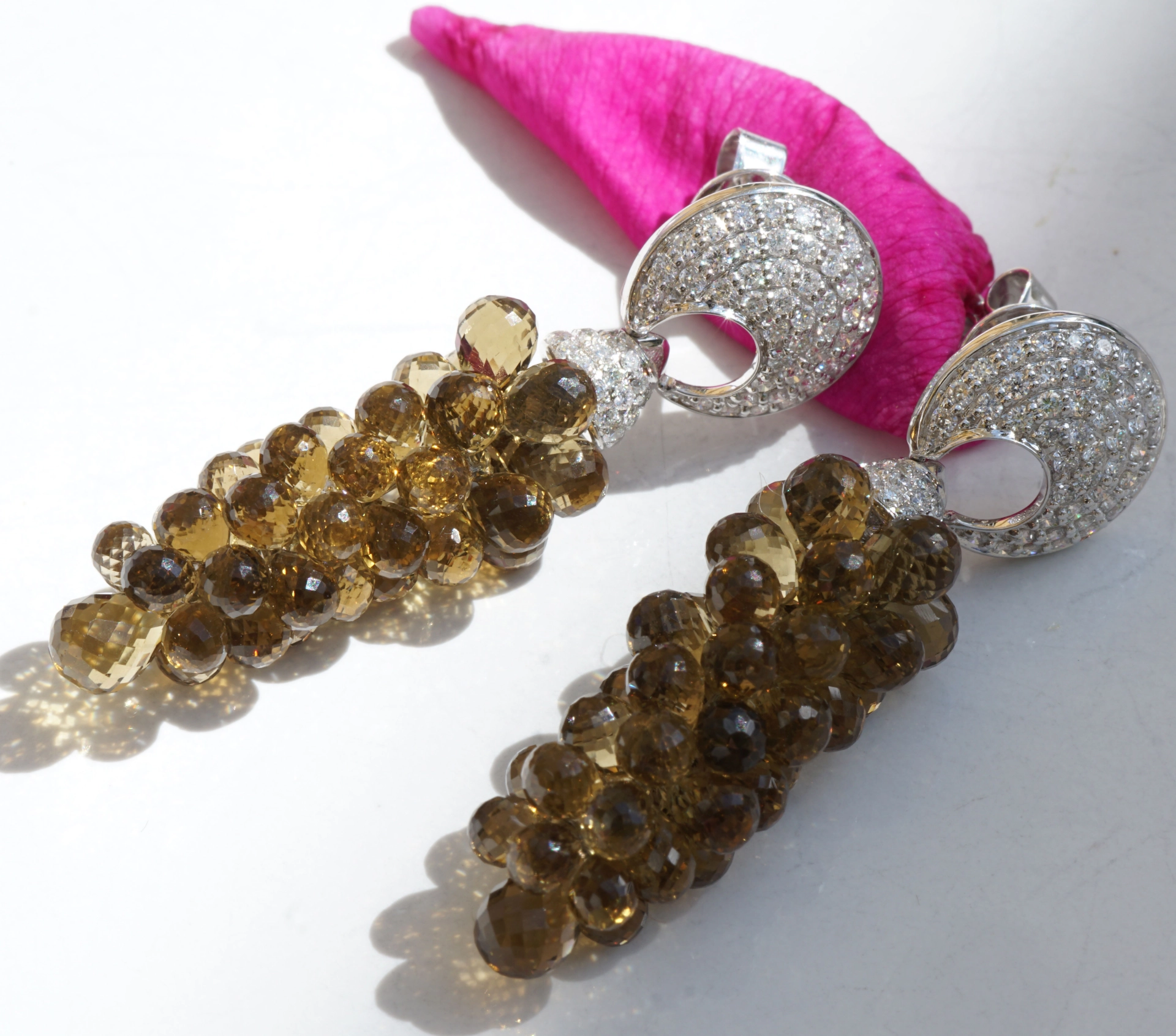 Diamond Smokey Quartz Earrings 18 kt Whitegold...exciting in the Shape of Grapes
