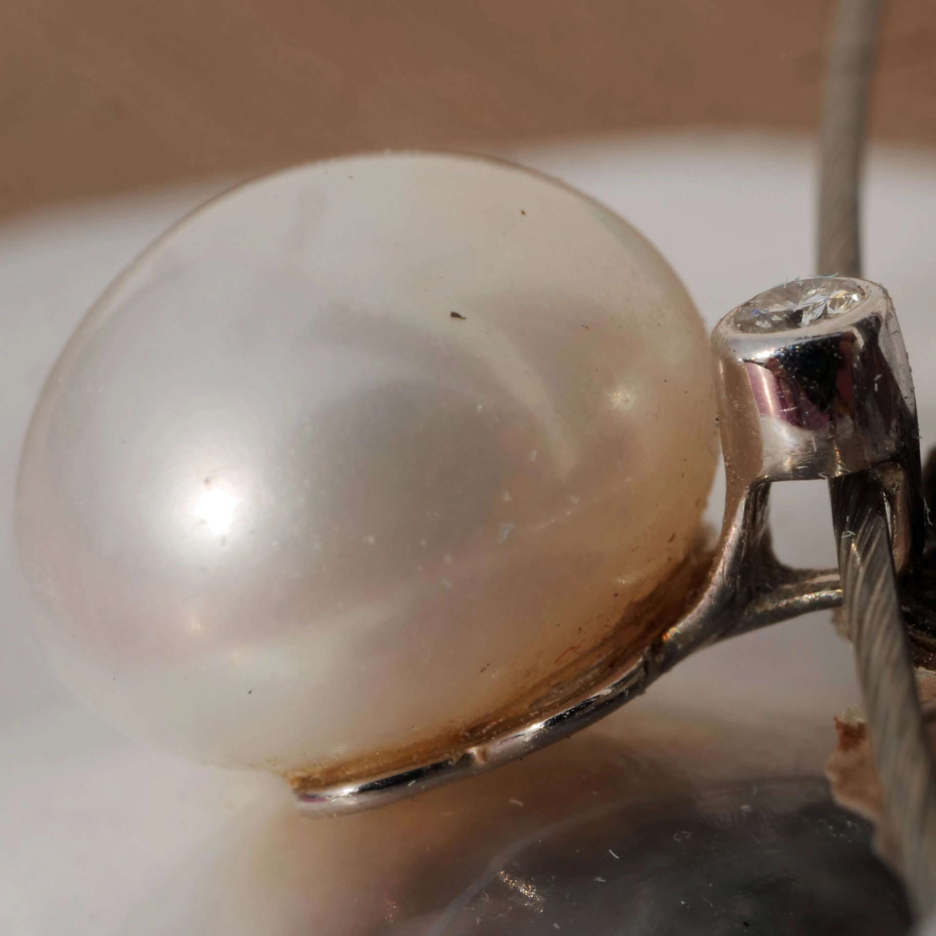 Pearl Necklace with Diamond 14 kt White Gold...modern Choker