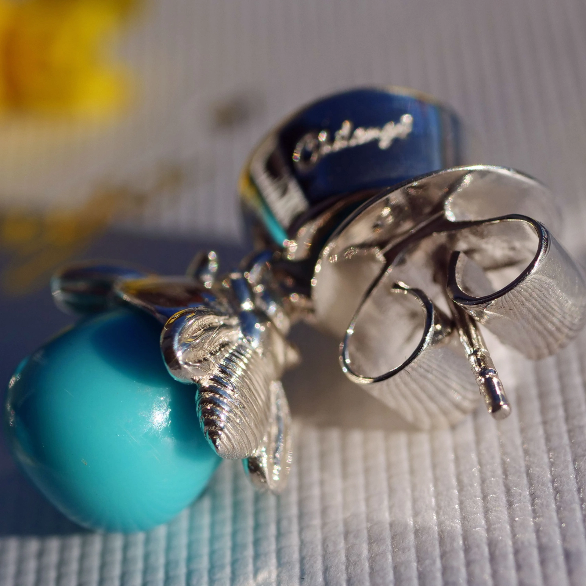 The Best Silver Jewelery forever...High Quality Chilango Earsticke Princess Bee