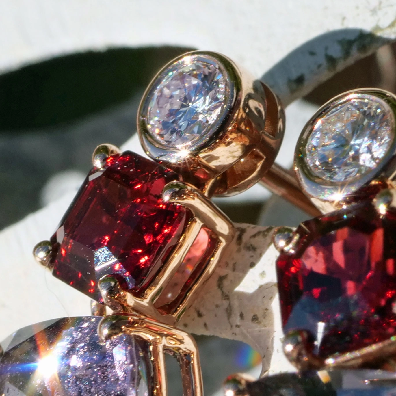 Spinel Diamond Earrings from Burma...Red and Grey-violet 18kt Rosegold