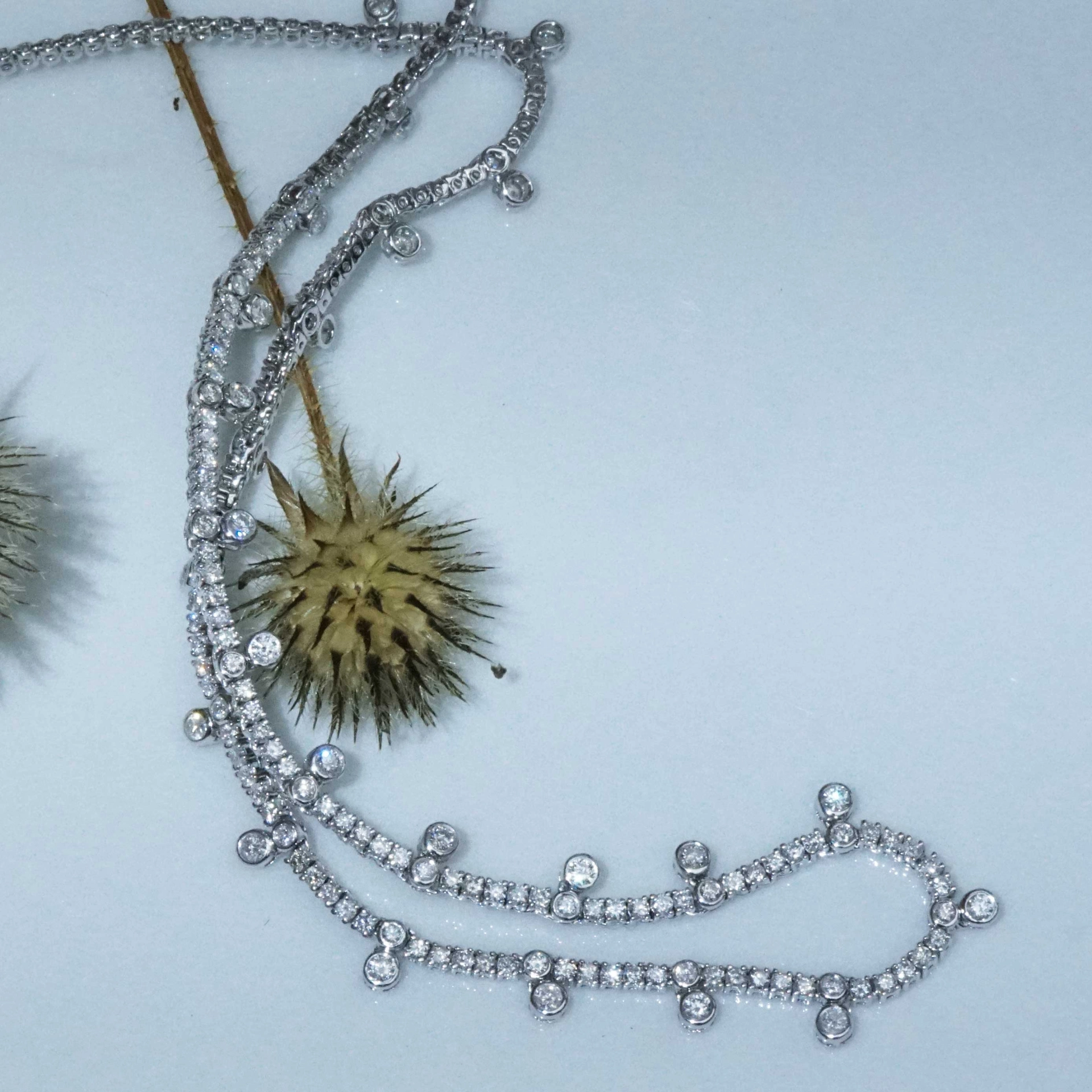 Brilliant Necklace 3.45 ct made with 170 Diamonds 18 kt White Gold...Princess Jewellery