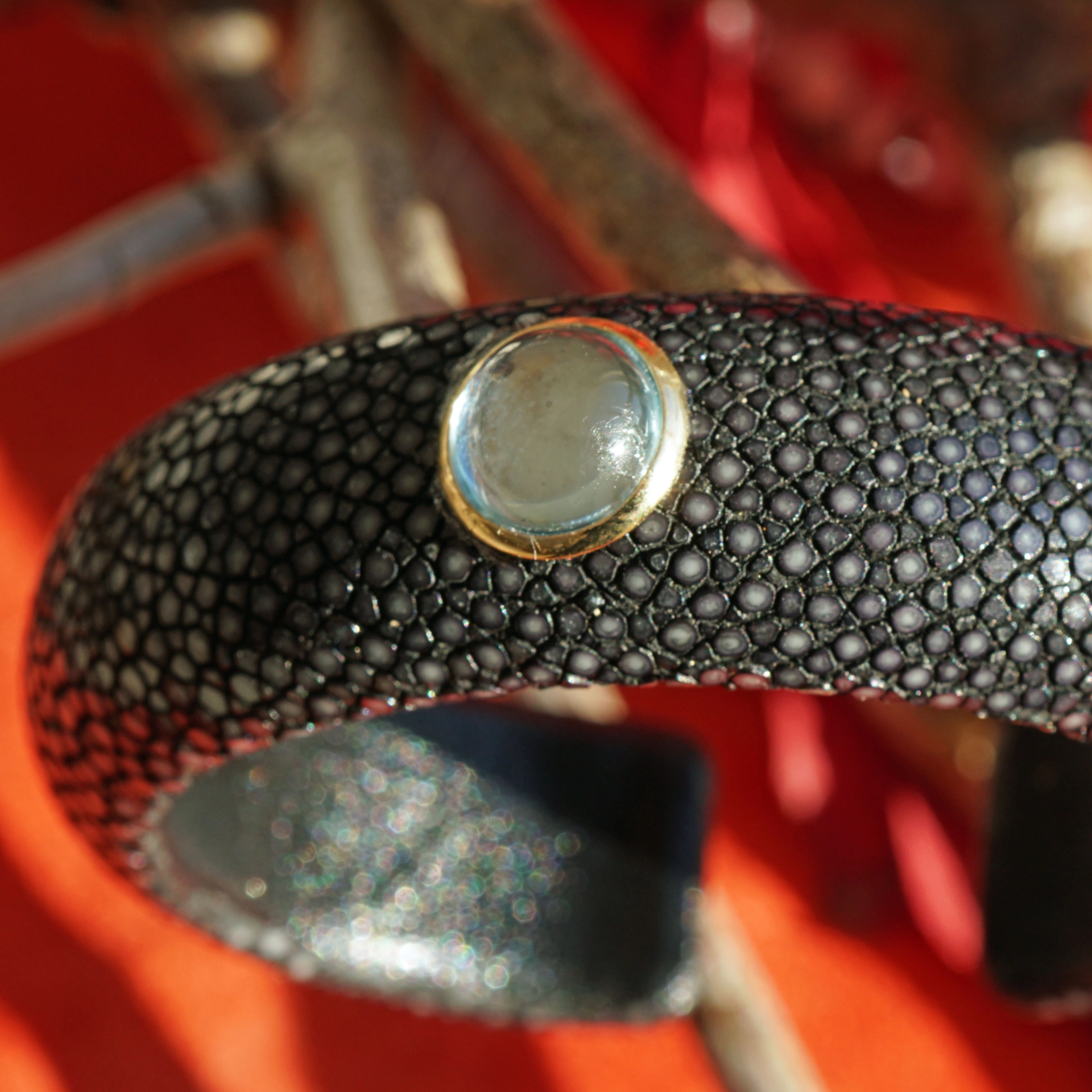 Stingray Bracelet 14 kt Yellow Gold Topaz High Quality Item
