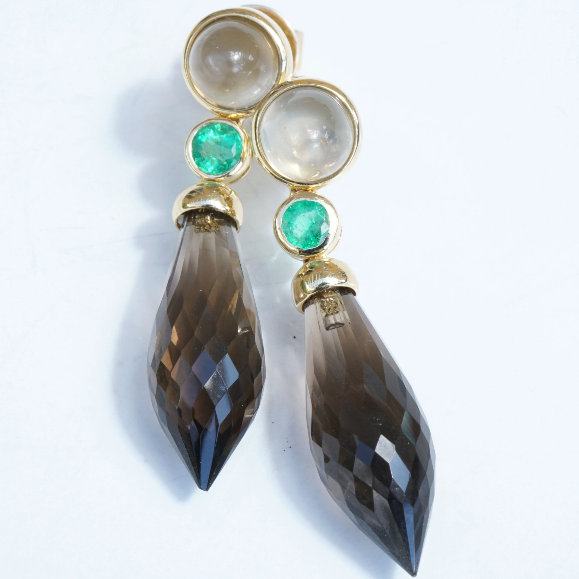 Moonstone Emerald Smokey Quartz Earrings 18 kt Yellowgold